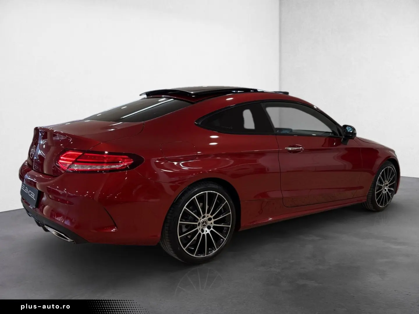 MERCEDES-BENZ C 200 4Matic Coupe AMG Line 9G-Tronic Panorama