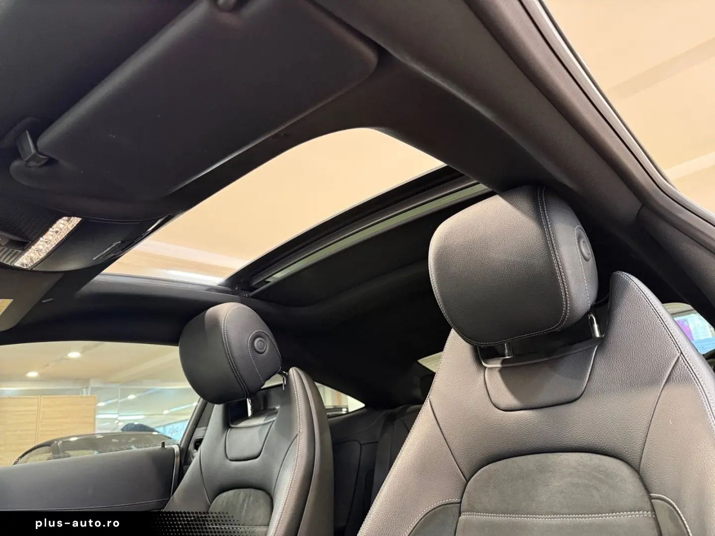 MERCEDES-BENZ C 200 4Matic Coupe AMG Line 9G-Tronic Panorama