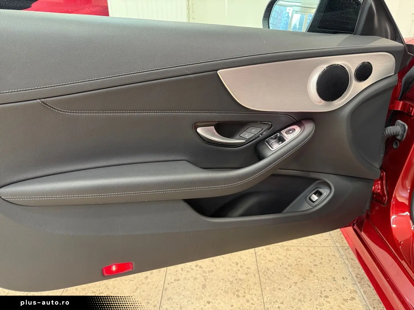 MERCEDES-BENZ C 200 4Matic Coupe AMG Line 9G-Tronic Panorama