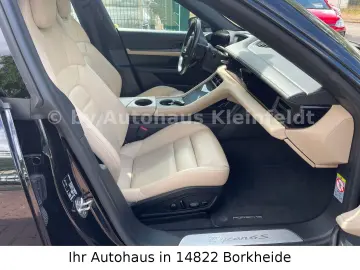 PORSCHE Taycan 4 S  MATRIX PANO BOSE CHRONO ACC CAM