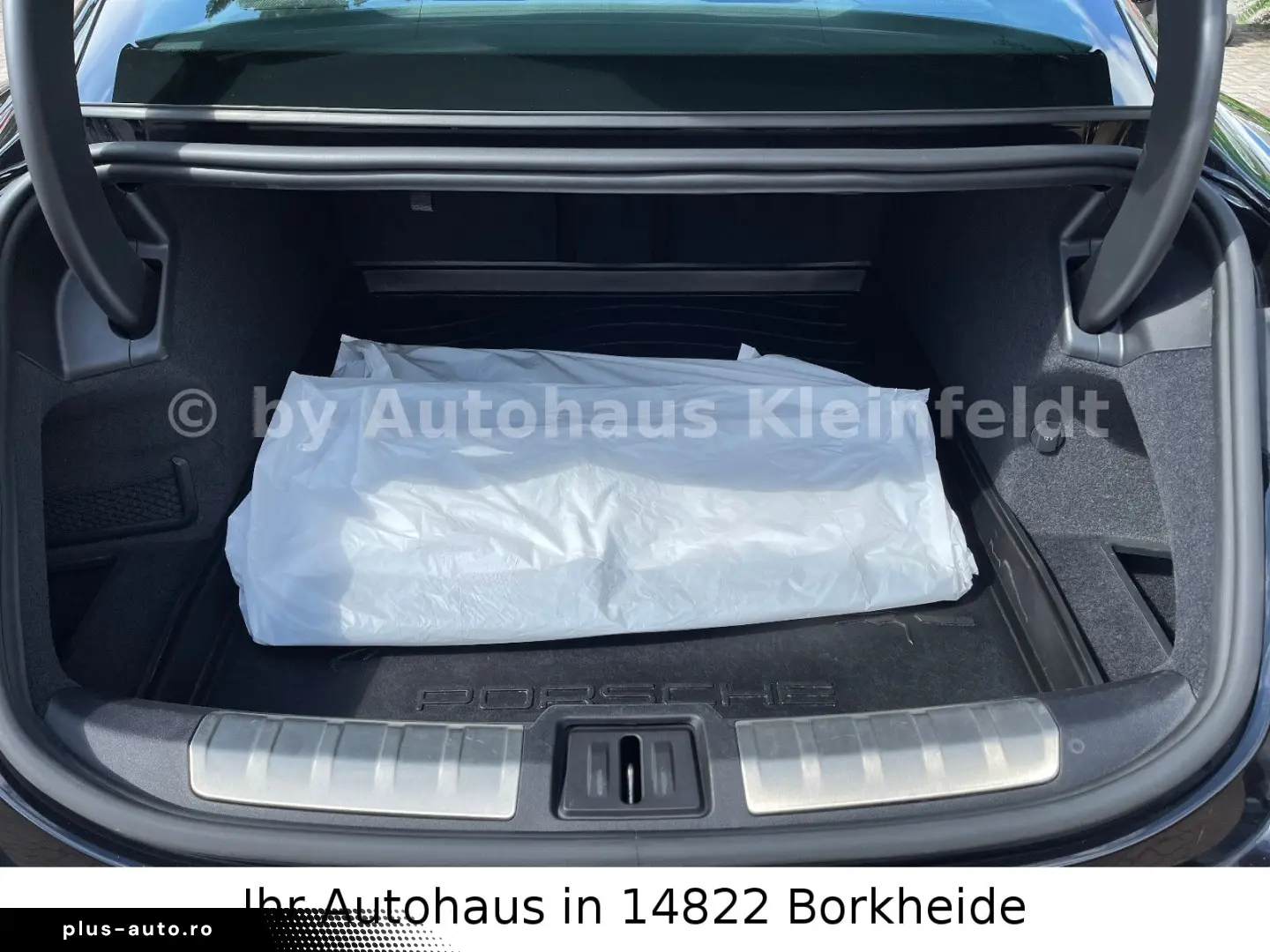 PORSCHE Taycan 4 S  MATRIX PANO BOSE CHRONO ACC CAM