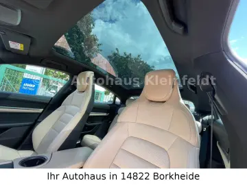 PORSCHE Taycan 4 S  MATRIX PANO BOSE CHRONO ACC CAM
