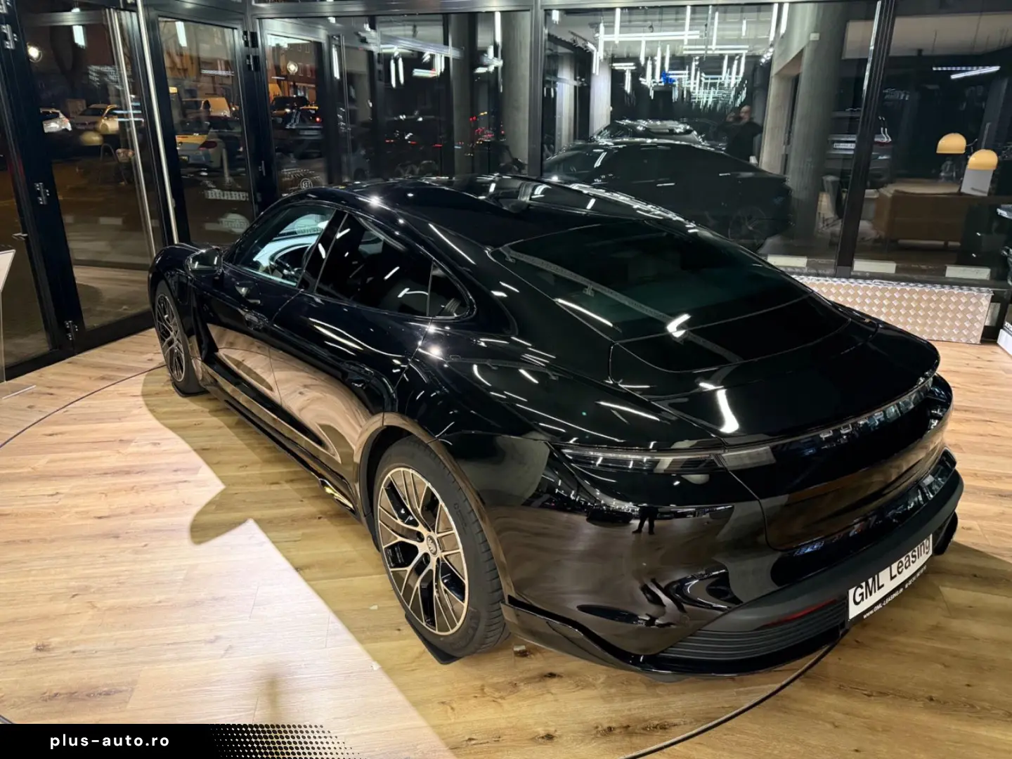 PORSCHE Taycan  Approved Kamera Tempostat Aero20Zoll