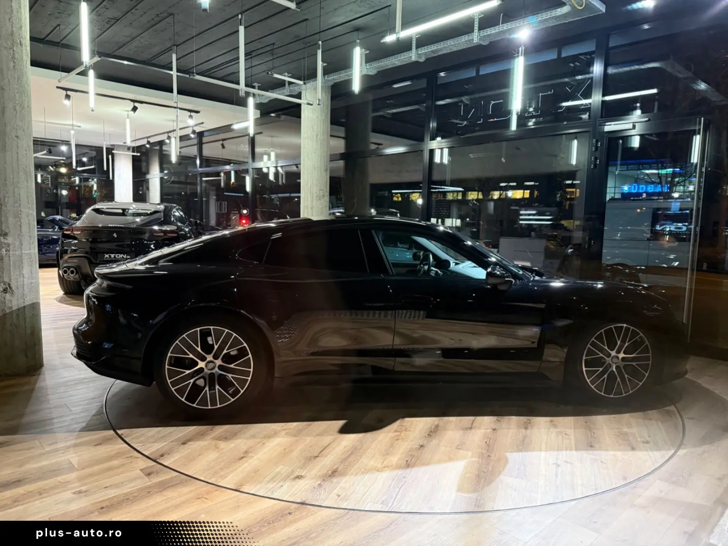 PORSCHE Taycan  Approved Kamera Tempostat Aero20Zoll