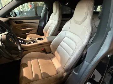 PORSCHE Taycan  Approved Kamera Tempostat Aero20Zoll