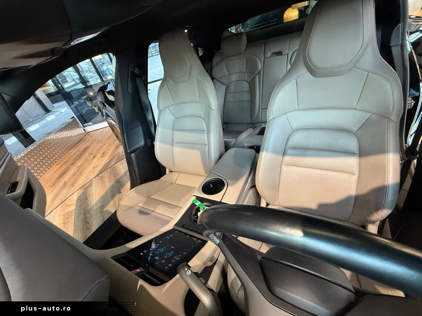 PORSCHE Taycan  Approved Kamera Tempostat Aero20Zoll