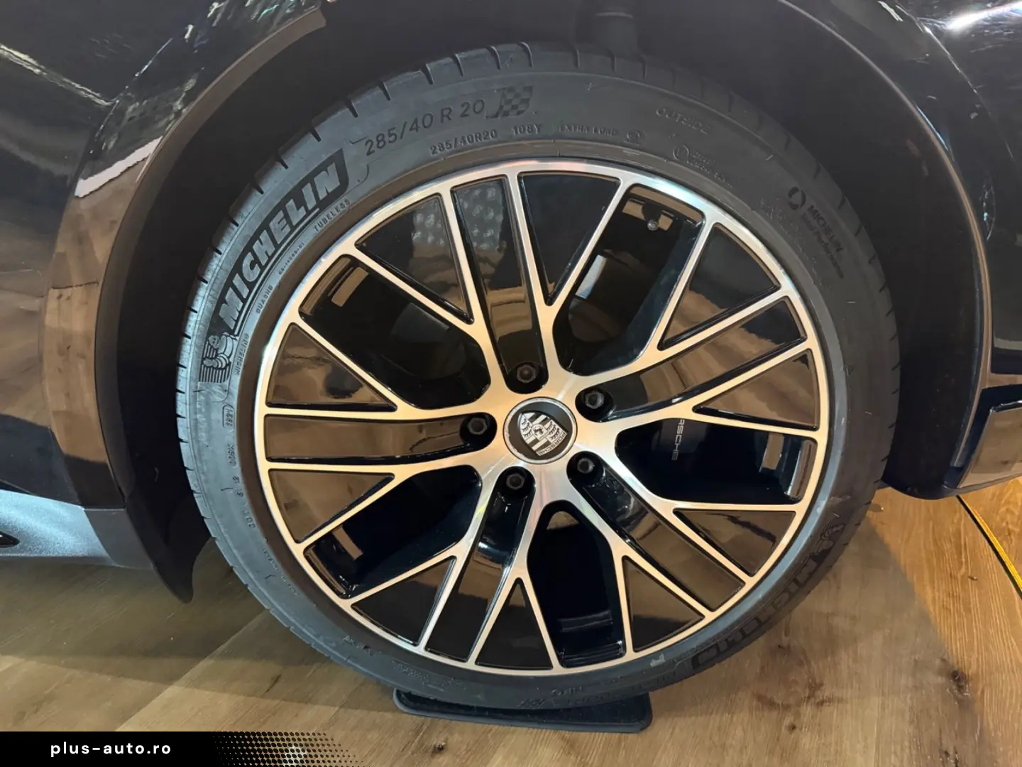 PORSCHE Taycan  Approved Kamera Tempostat Aero20Zoll