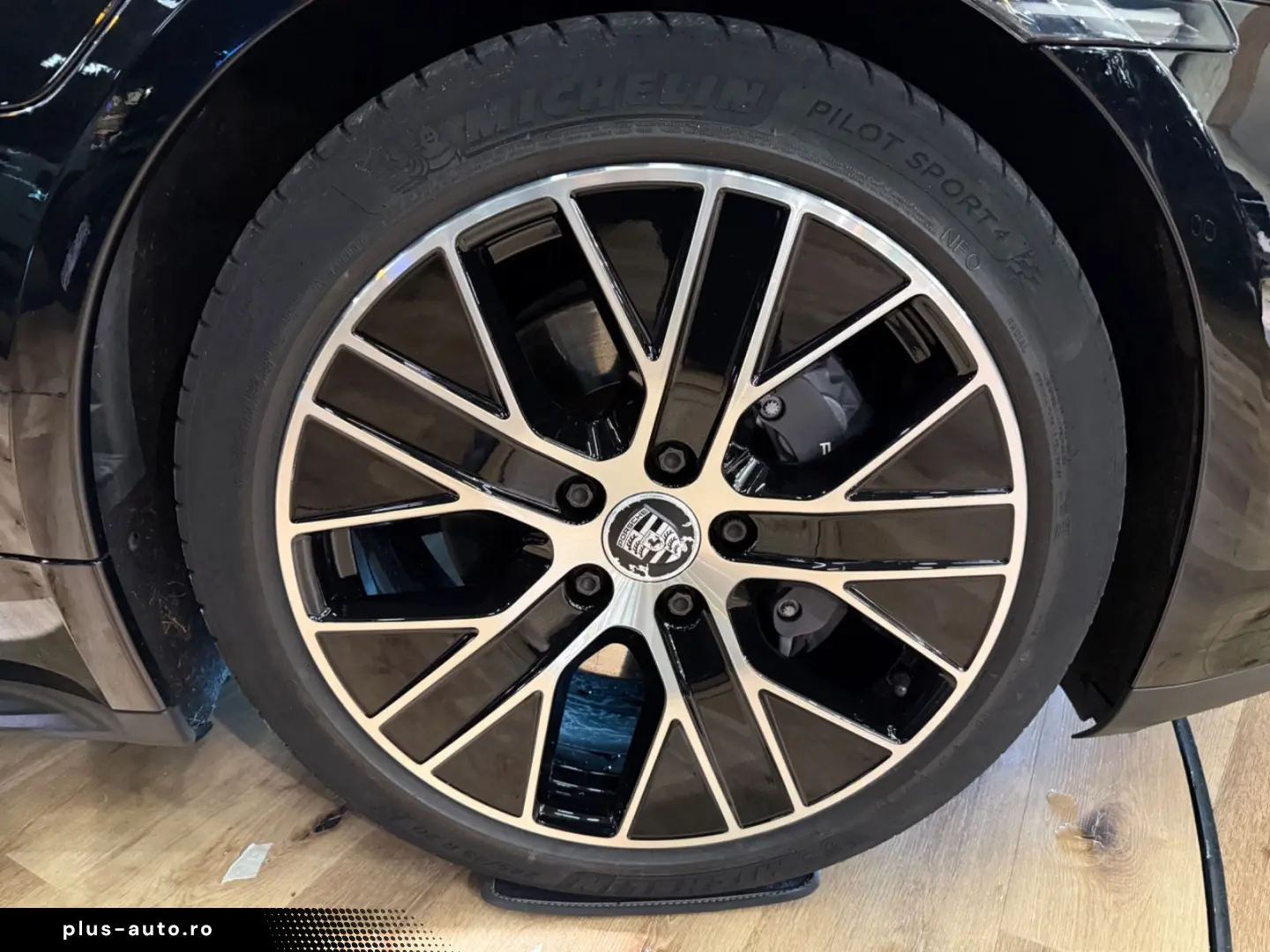 PORSCHE Taycan  Approved Kamera Tempostat Aero20Zoll