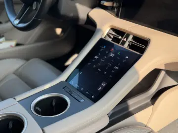 PORSCHE Taycan Cross Turismo 4 Matrix Pano S-Dach