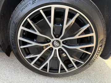 PORSCHE Taycan Cross Turismo 4 Matrix Pano S-Dach