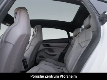 PORSCHE Taycan InnoDrive Luftfederung Rückfahrkamera