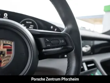 PORSCHE Taycan InnoDrive Luftfederung Rückfahrkamera