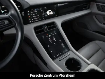 PORSCHE Taycan InnoDrive Luftfederung Rückfahrkamera