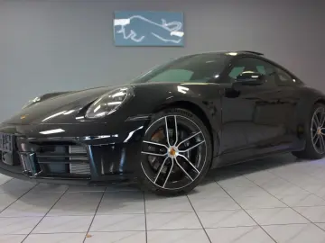 PORSCHE 992.2 FACELIFT~wie NEU!~Sport Design~Chrono!
