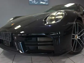 PORSCHE 992.2 FACELIFT~wie NEU!~Sport Design~Chrono!