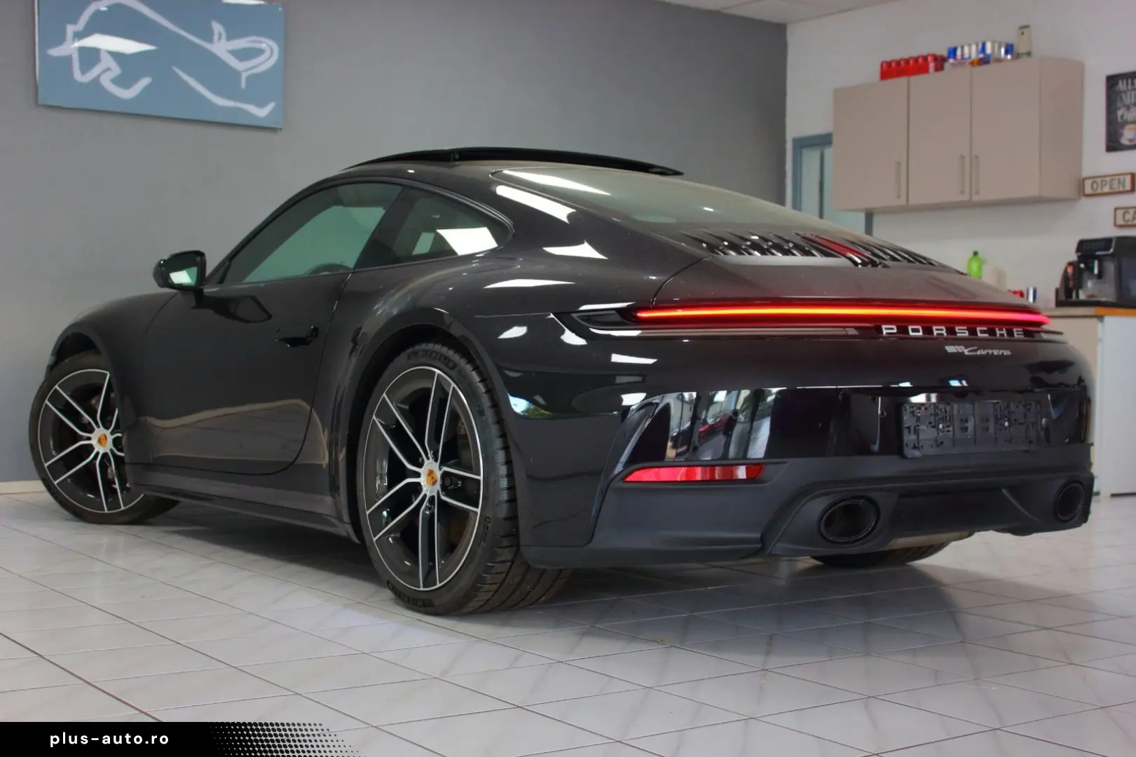 PORSCHE 992.2 FACELIFT~wie NEU!~Sport Design~Chrono!