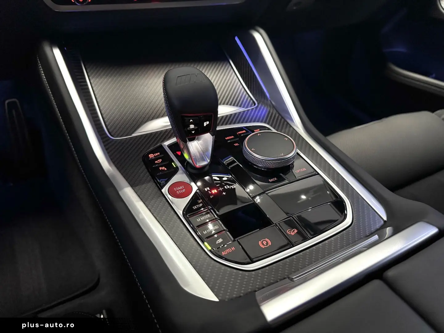 BMW XM 4.4 EXKLUSIV NIGHTGOLD BOWERS&WILKINS 23