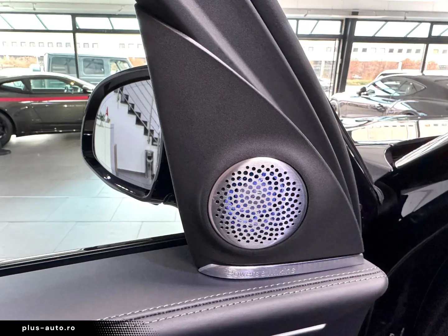 BMW XM 4.4 EXKLUSIV NIGHTGOLD BOWERS&WILKINS 23