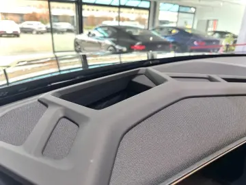 BMW XM 4.4 EXKLUSIV NIGHTGOLD BOWERS&WILKINS 23