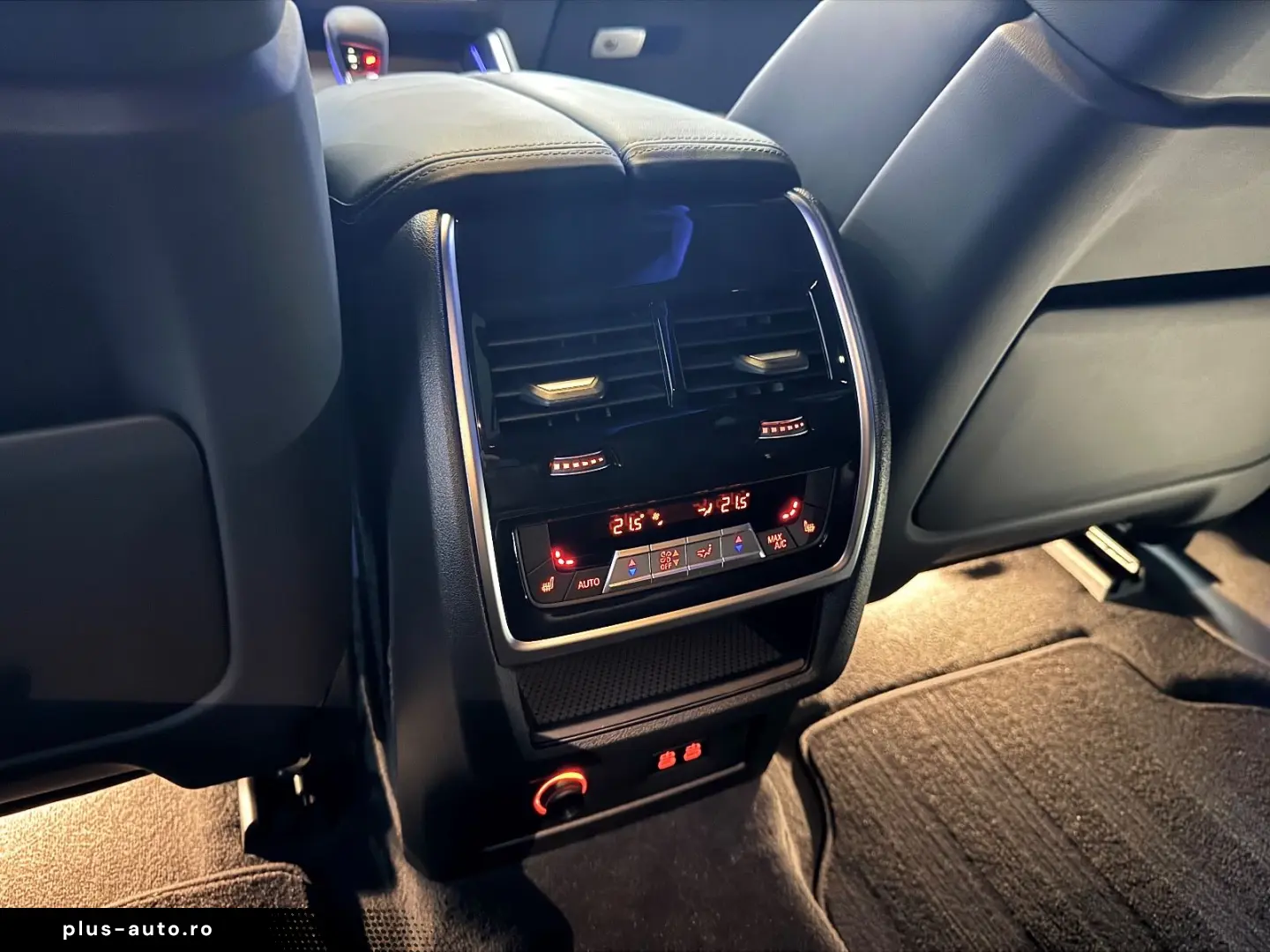 BMW XM 4.4 EXKLUSIV NIGHTGOLD BOWERS&WILKINS 23