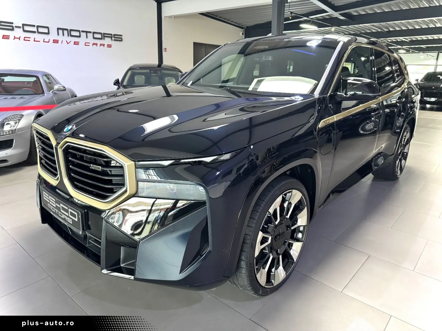 BMW XM 4.4 EXKLUSIV NIGHTGOLD BOWERS&WILKINS 23