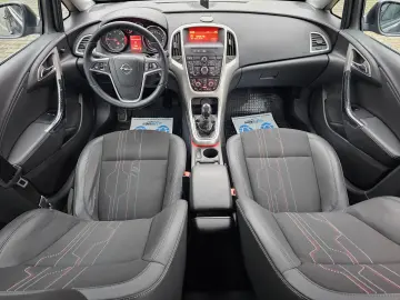 Opel Astra J 2012 1.7 CDTI 125 CP euro 5