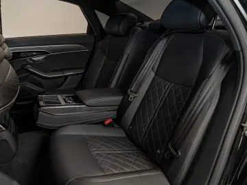 AUDI S8 4.0 TFSI quattro