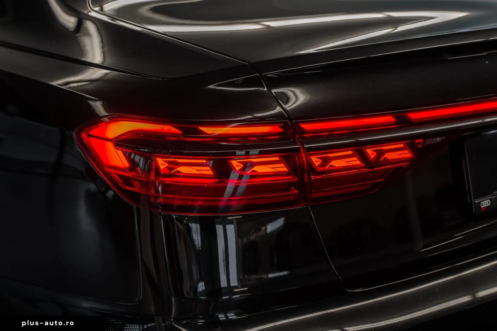 AUDI S8 4.0 TFSI quattro