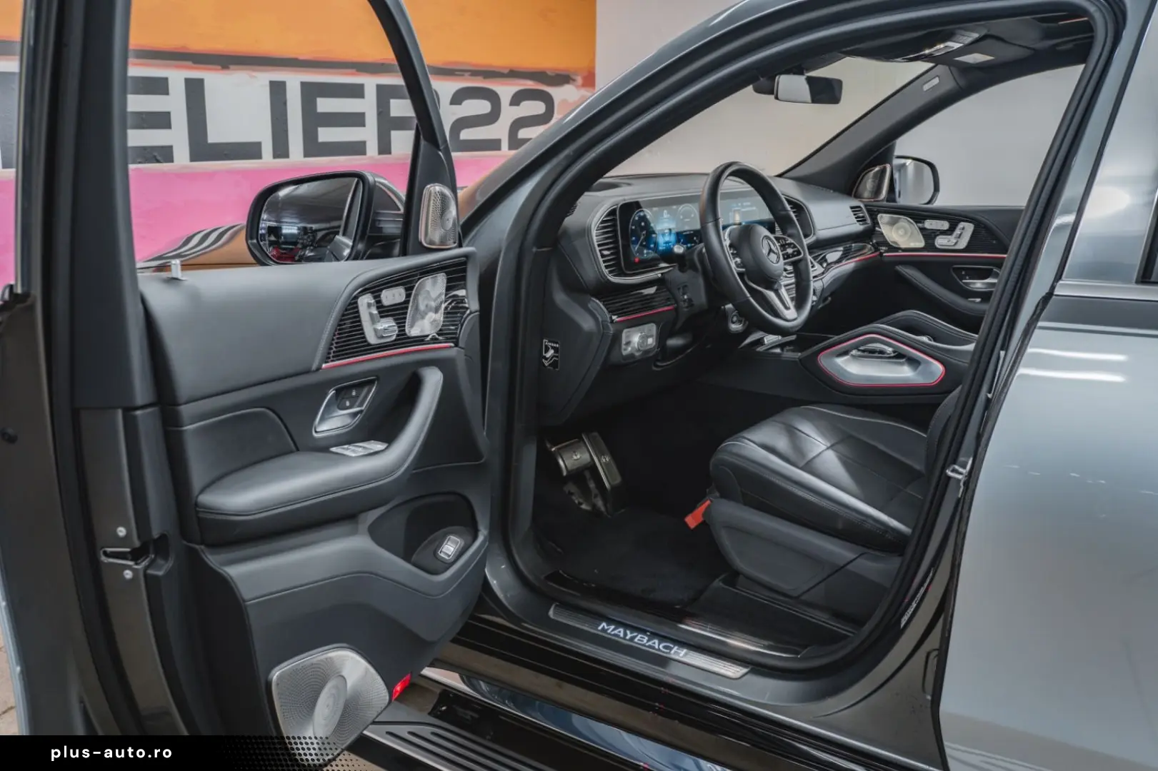 MERCEDES-BENZ GLS 600 MAYBACH TWO-TONE FIRST HAND STOCK