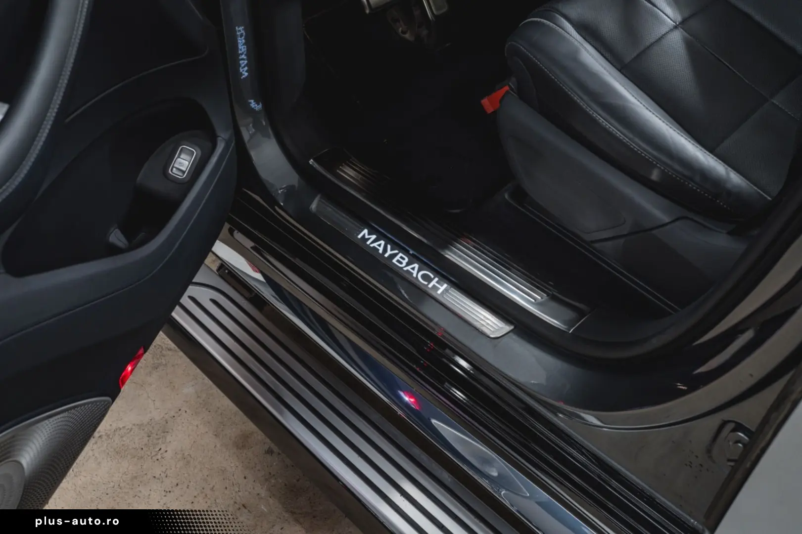 MERCEDES-BENZ GLS 600 MAYBACH TWO-TONE FIRST HAND STOCK