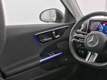 MERCEDES-BENZ C 300 d AMG  MEMORY KAMERA AMBI LED DAB WINTER