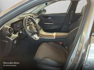 MERCEDES-BENZ C 300 e Avantgarde LED Distr Kam NaviPrem Ambi