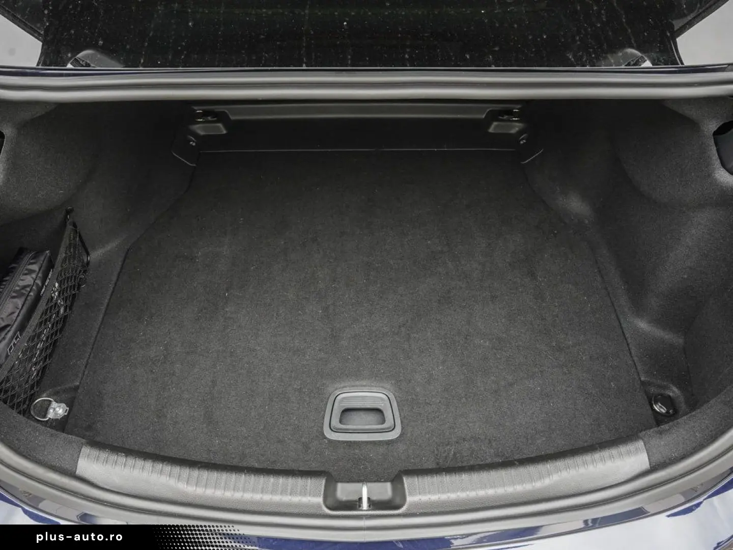 MERCEDES-BENZ C 300 4M Avantgarde DigitalLight Panor&hellip;