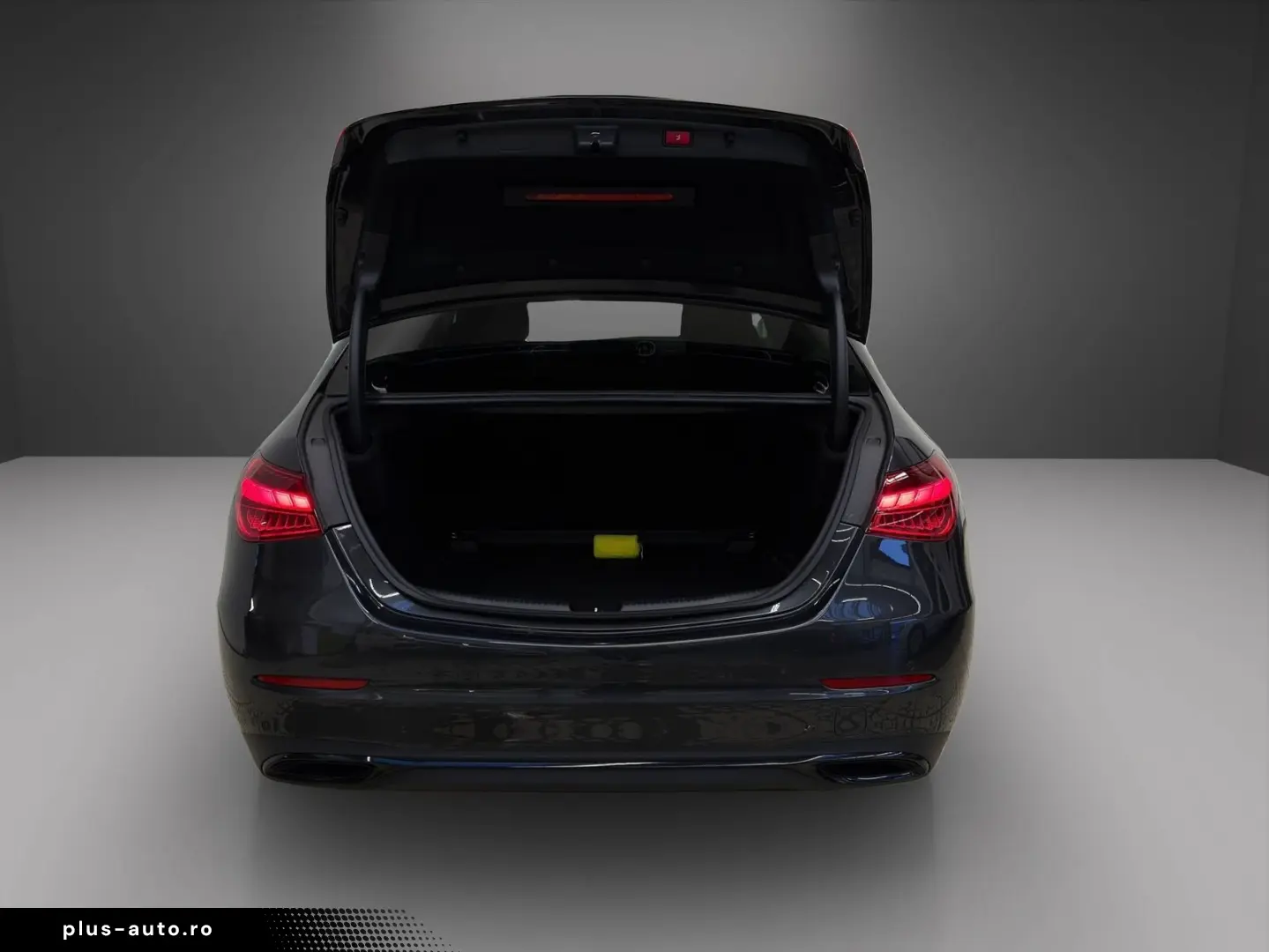 MERCEDES-BENZ C 300 Avantgarde 4M Pano NIGHT MEMORY 360  18