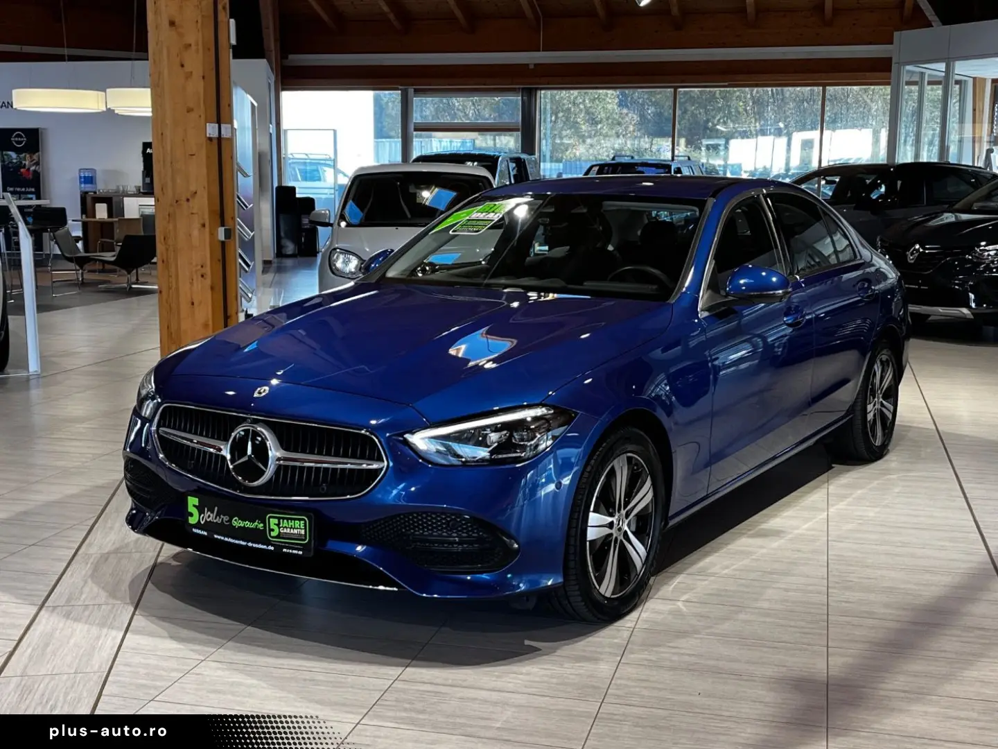 MERCEDES-BENZ C 300 e Avantgarde ACC AHK HUD Navi KAM LED