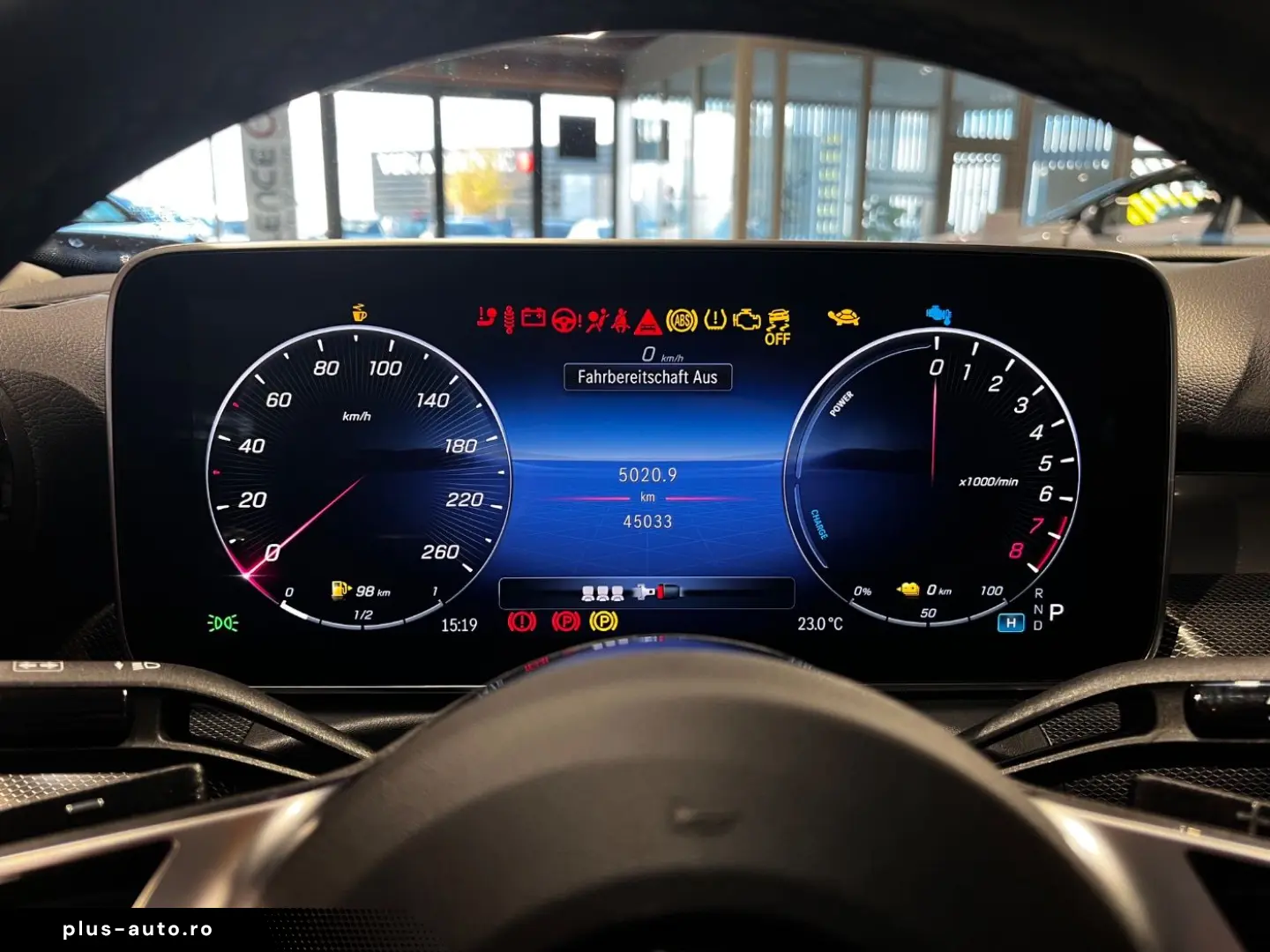 MERCEDES-BENZ C 300 e Avantgarde ACC AHK HUD Navi KAM LED