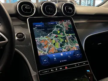 MERCEDES-BENZ C 300 e Avantgarde ACC AHK HUD Navi KAM LED