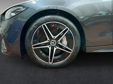 MERCEDES-BENZ C 300 e AMG DISTR NIGHT Ambi Carplay H&hellip;