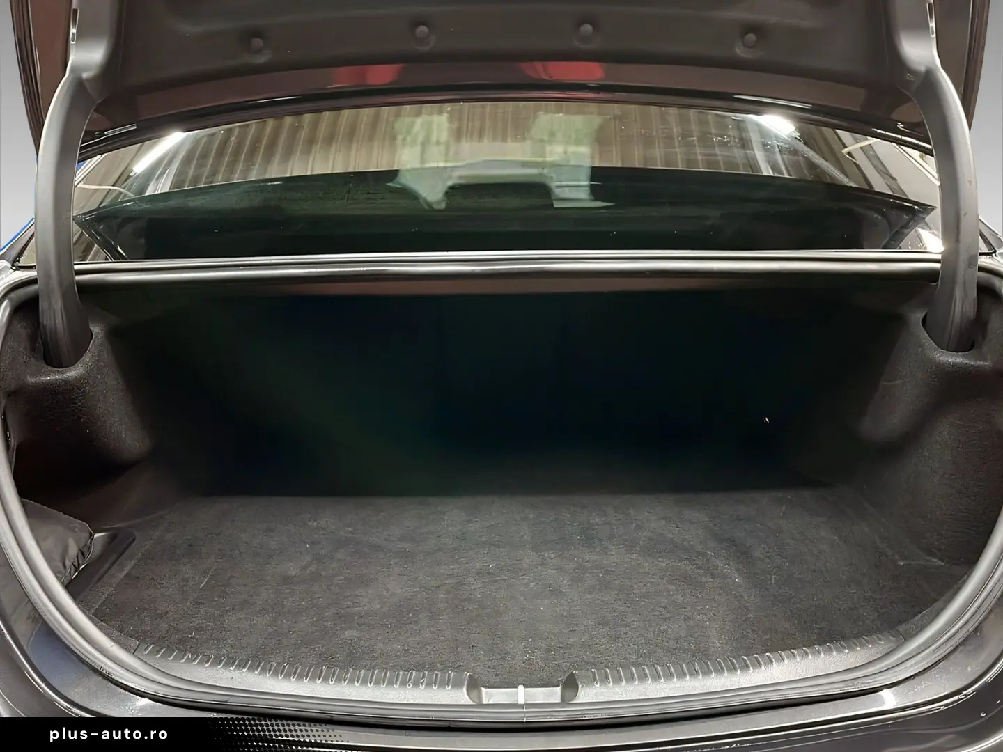 MERCEDES-BENZ C 300 e AMG DISTR NIGHT Ambi Carplay H&hellip;