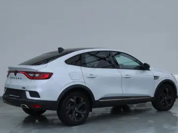RENAULT ARKANA 1.6 145CP E-Tech Engineered