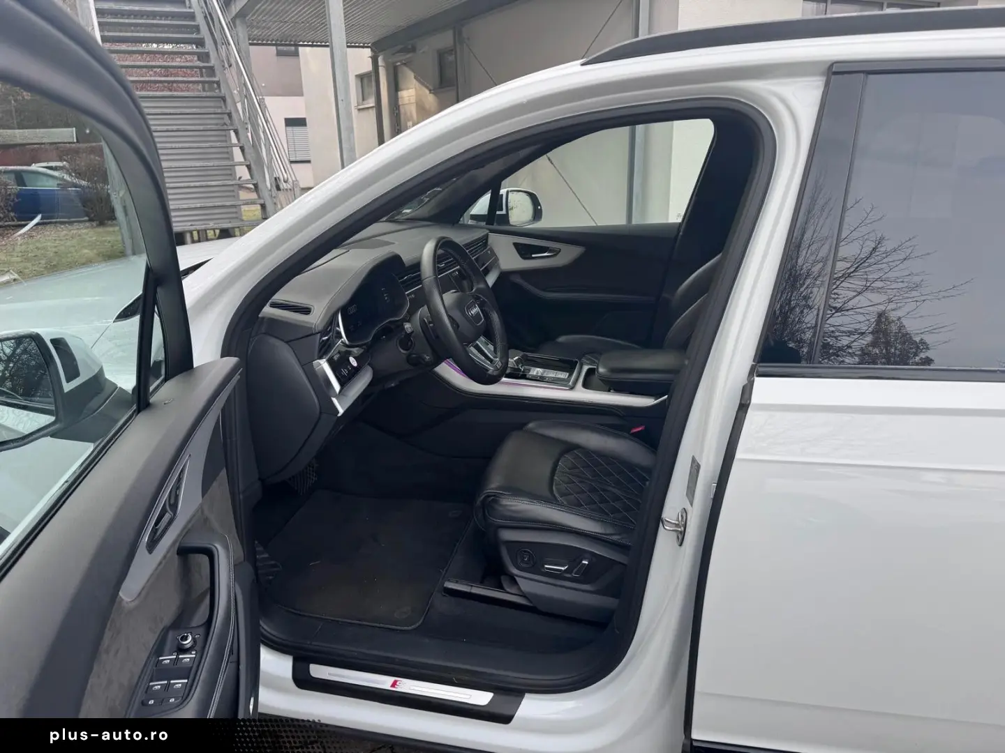 AUDI Q7 55 TFSI e quattro tiptronic S line