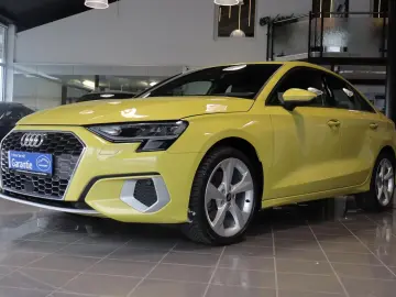 Audi A3 Lim. 1.0 TFSI S tronic advanced S-LINE