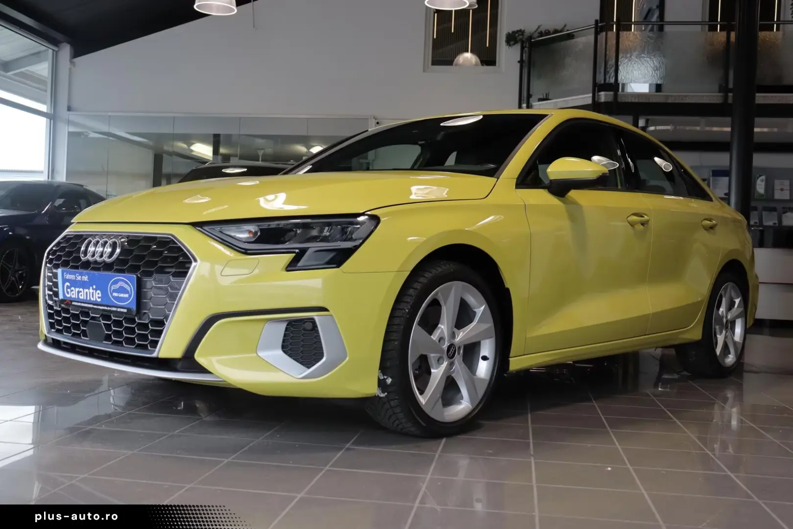 Audi A3 Lim. 1.0 TFSI S tronic advanced S-LINE