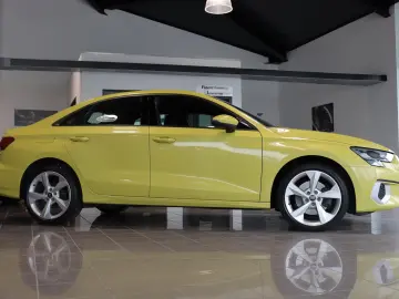 Audi A3 Lim. 1.0 TFSI S tronic advanced S-LINE