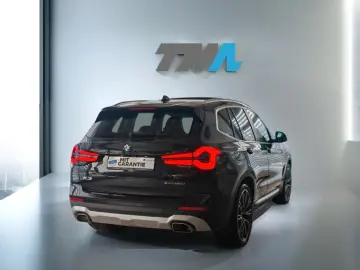 BMW X3 xD20d KAMERA PANO