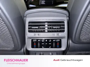 AUDI Q7 S line 55 TFSI quattro LED PANO ACC RFK NAVI