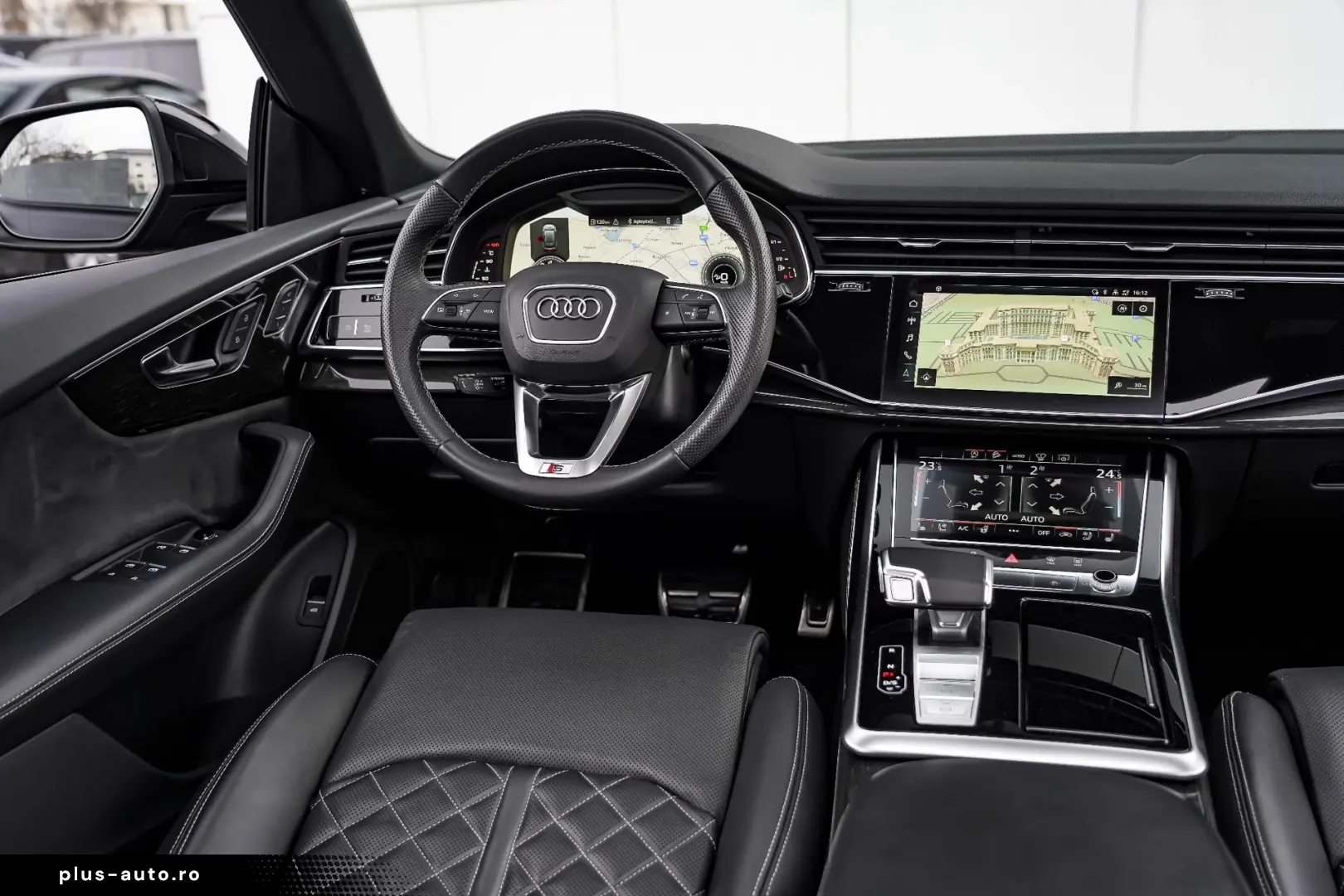 Audi Q8 SUV TFSI quattro 250 kW tiptronic S line business
