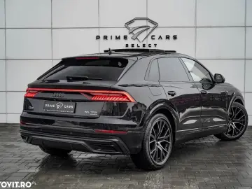 Audi Q8 SUV TFSI quattro 250 kW tiptronic S line business