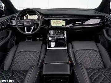 Audi Q8 SUV TFSI quattro 250 kW tiptronic S line business