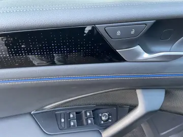 VW Tiguan R-Line AHK Kamera Navi Black Style Sitzh